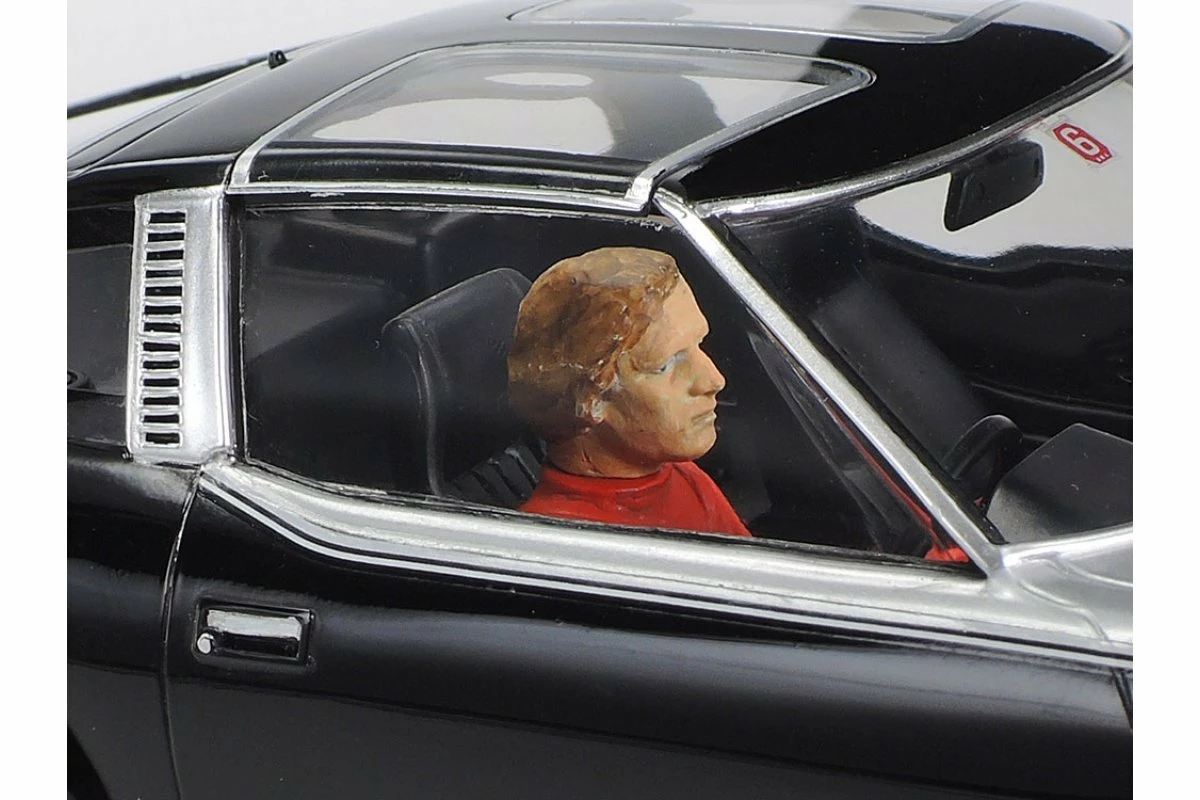 24015 | Tamiya 1/24 Nissan Fairlady 280Z With T-Bar Roof Scaled Plastic Model Kit - Image 5