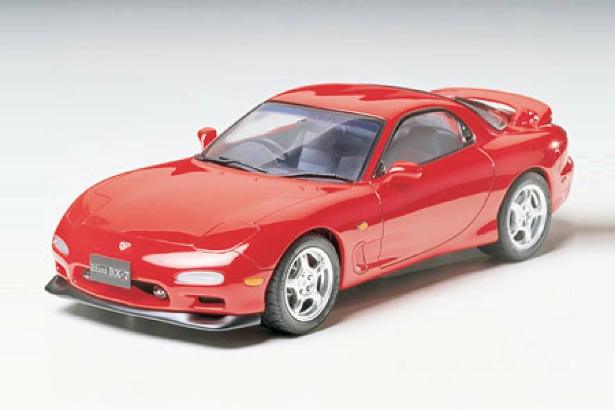 24110 | Tamiya 1/24 Mazda Efini RX-7 Scaled Plastic Model Kit - Image 2