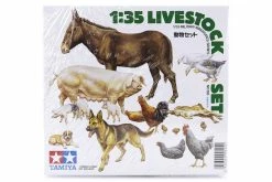 35128 | Tamiya 1/35 Livestock Set Scaled Plastic Model Kit