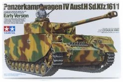 35209 | Tamiya 1/35 German Panzerkampfwagen IV (Sd.Kfz.161/1) Early Version Tank Scaled Plastic Model Kit