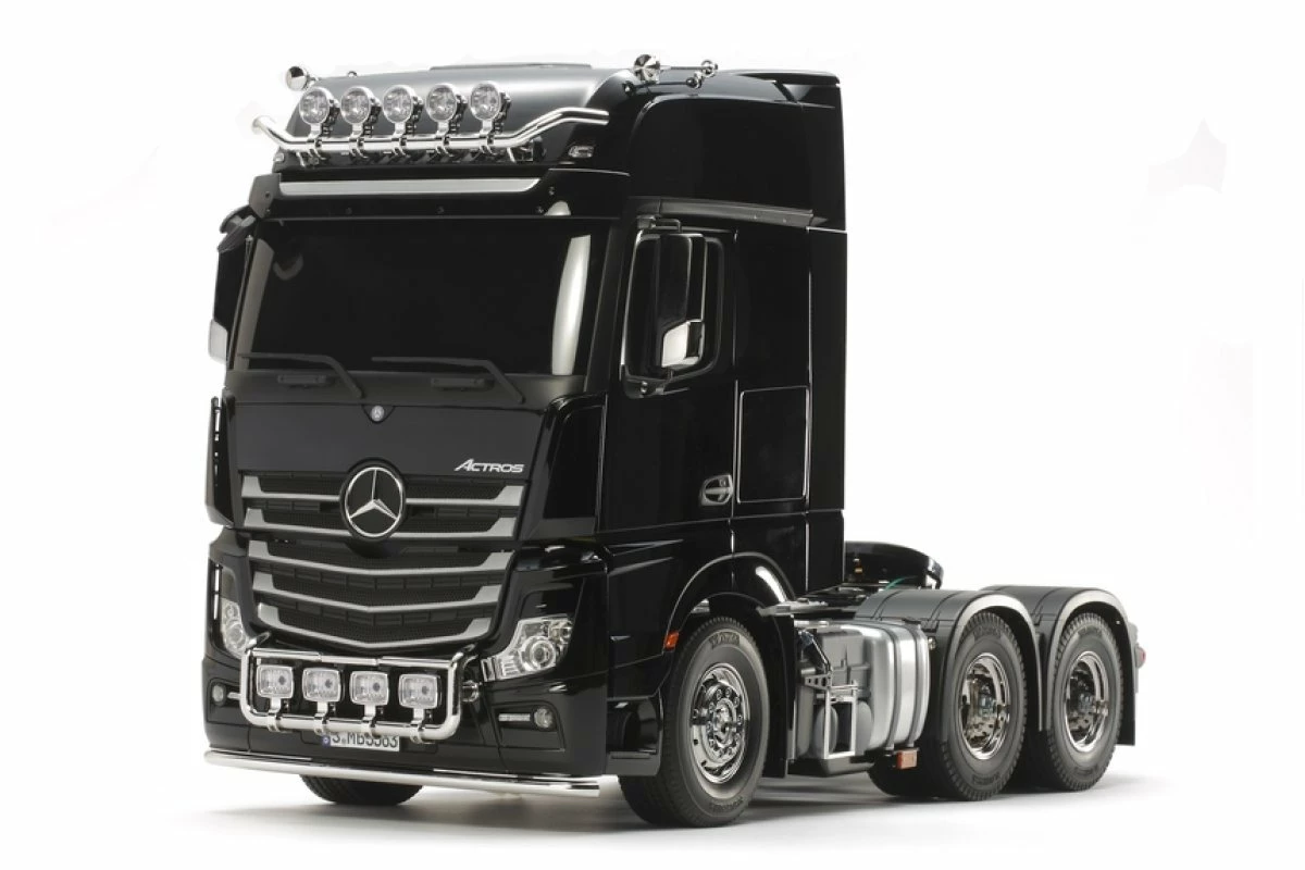56348 | Tamiya 1/14 Mercedes Benz Actros Scaled Tractor Truck Kit
