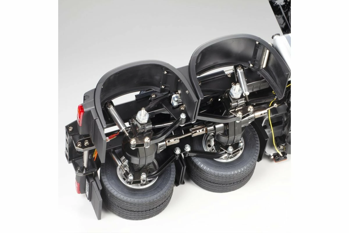 56348 | Tamiya 1/14 Mercedes Benz Actros Scaled Tractor Truck Kit - Image 5