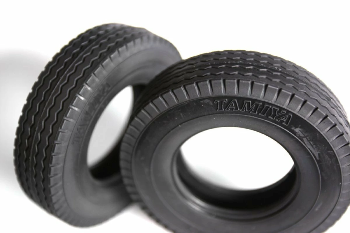 56527 | Tamiya 1/14 1.7" Truck Front Hard Rubber Tyres 2Pcs - Image 2