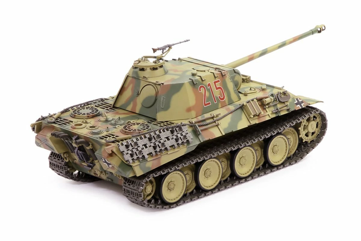 56605 | Tamiya 1/25 German Panther Ausf.A Scaled RC Tank Kit W/ Controller - Image 4