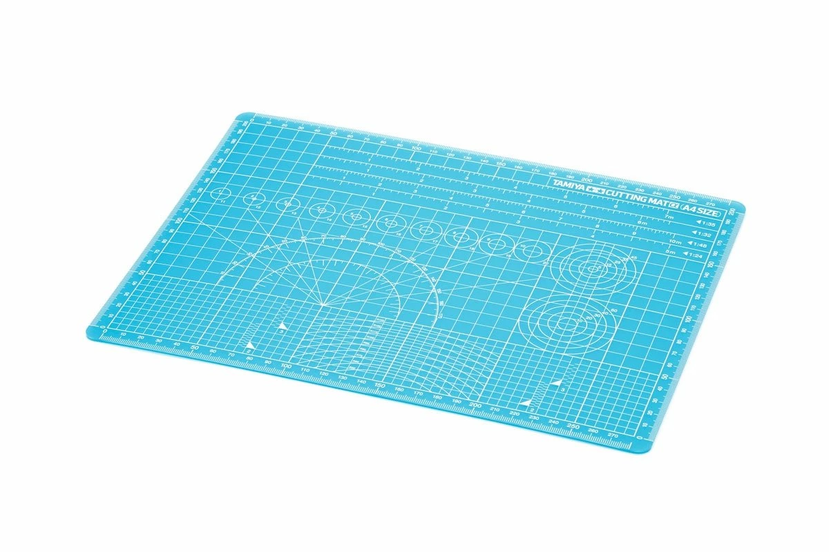 74142 | Tamiya Blue Cutting Mat A5 Size
