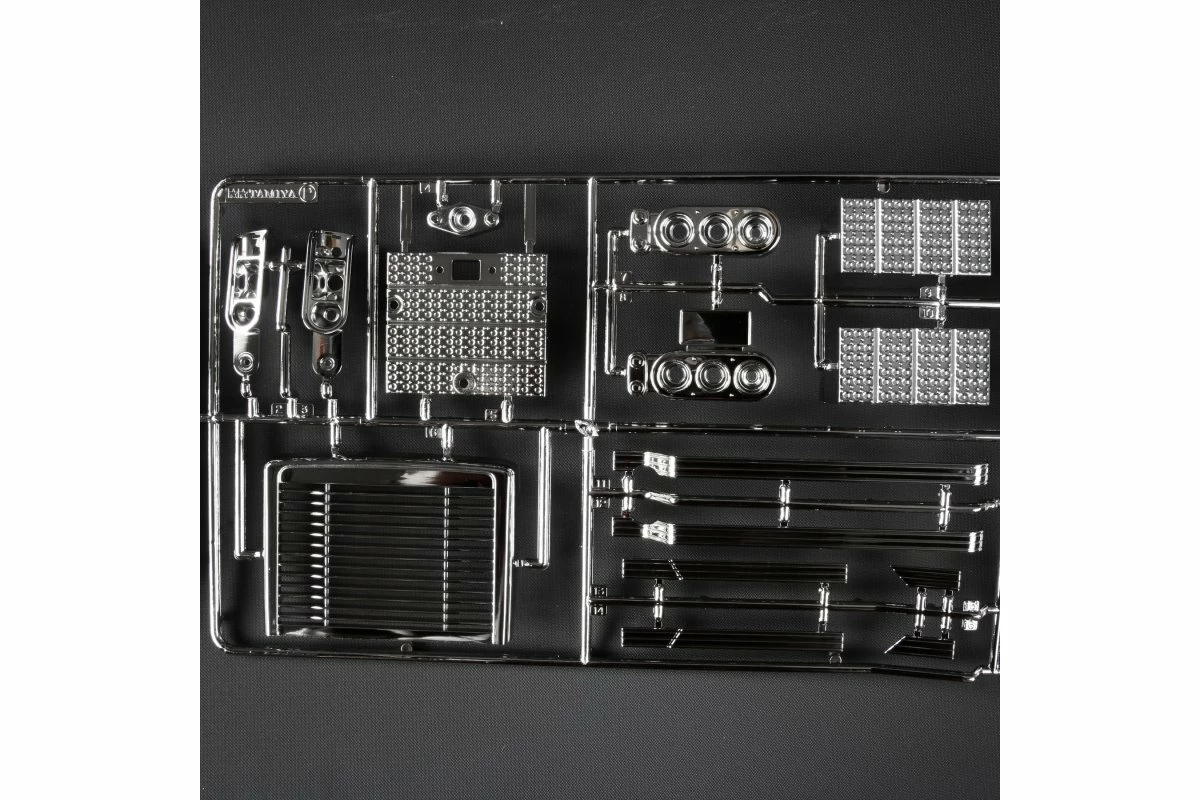 9115132 | Tamiya Knight Hauler Chrome Parts (Parts Bag P)